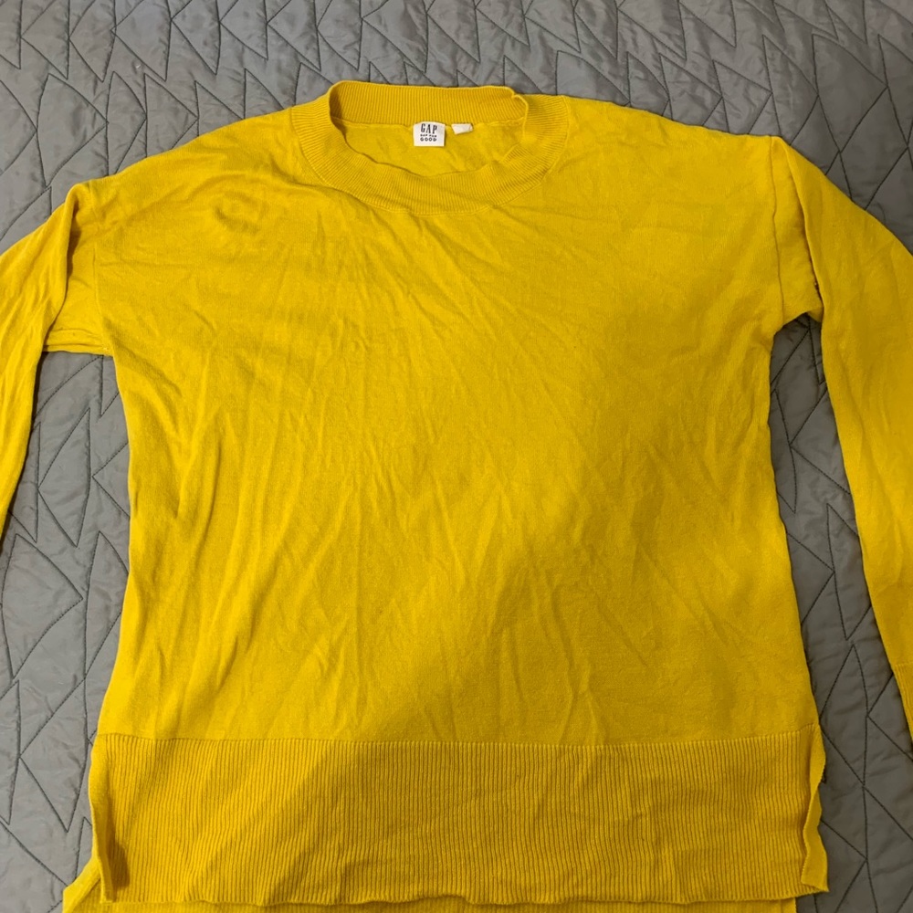 Gap mustard sweater. Worn once.